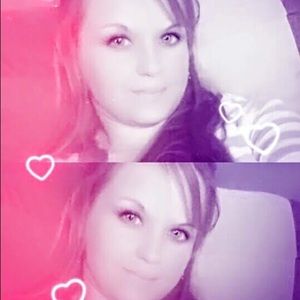 Meet your Posher, Candace